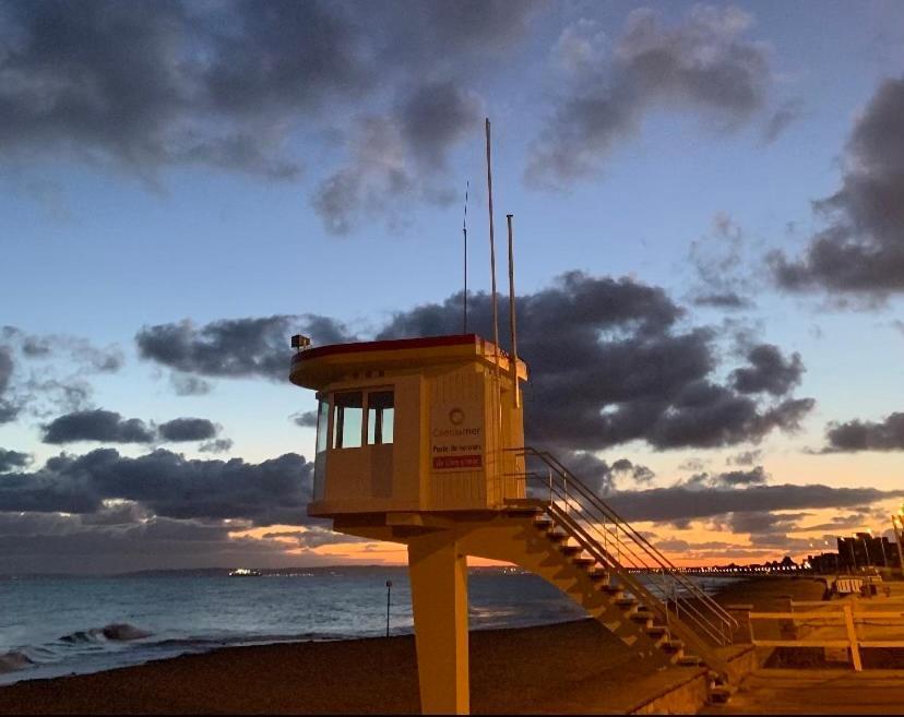 Maison De Bord De Mer Lion-sur-Mer Eksteriør billede